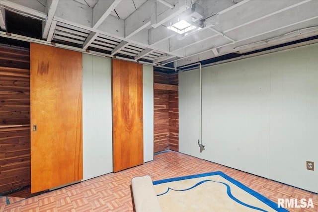 1708 Holmes Ave, Springfield, IL 62704 - unfurnished room with wooden walls