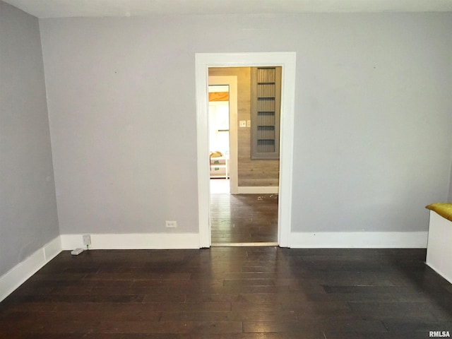 2536 S 10th St, Springfield, IL 62703 - empty room with hardwood / wood-style flooring and baseboards
