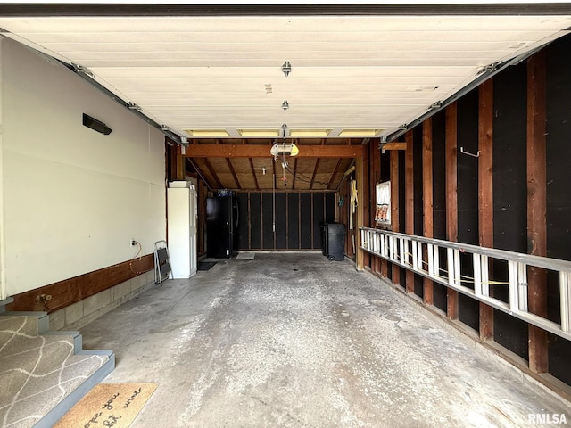 709 W Monmouth St, Abingdon, IL 61410 - garage with a garage door opener