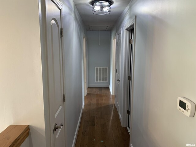 720 N 5th St, Monmouth, IL 61462 - photo 13
