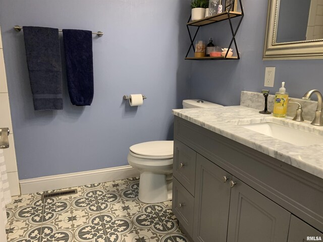 720 N 5th St, Monmouth, IL 61462 - photo 14