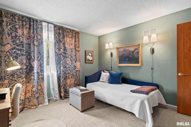704 Rickard Rd, Springfield, IL 62704 - bedroom with carpet and a textured ceiling