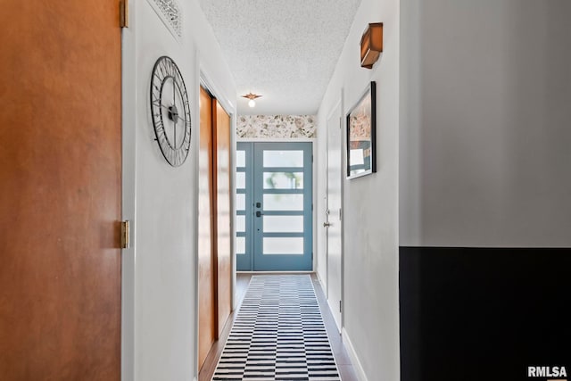 704 Rickard Rd, Springfield, IL 62704 - hall with a textured ceiling and baseboards