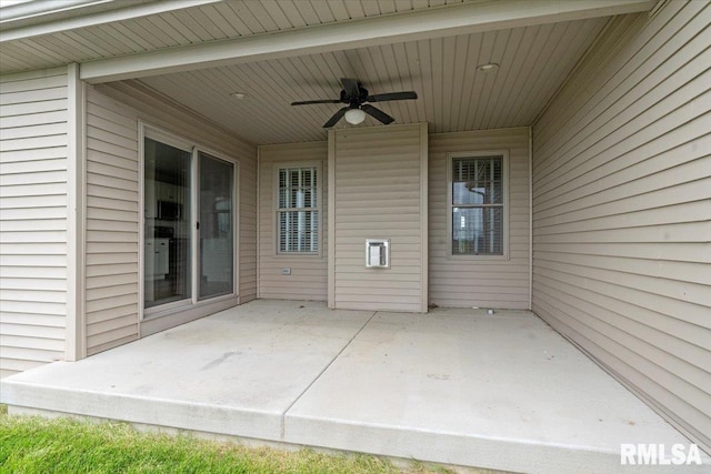 1809 Spartan Dr, Chatham, IL 62629 - view of patio / terrace with a ceiling fan