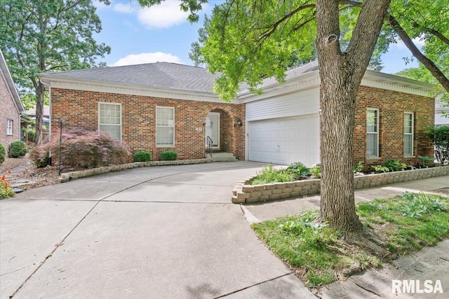 105 Timberridge Dr, Springfield, IL 62702 - photo 2