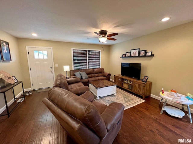 409 W Main St, Williamsville, IL 62693 - living area featuring a ceiling fan, dark wood-type flooring, and recessed lighting