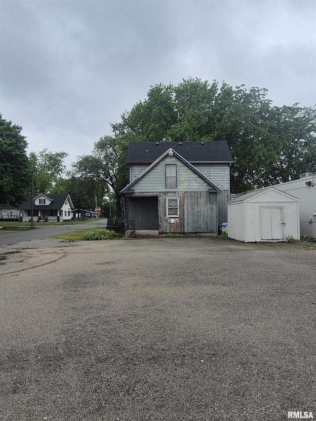 1430 S 8th St, Springfield, IL 62703 - view of bungalow-style house