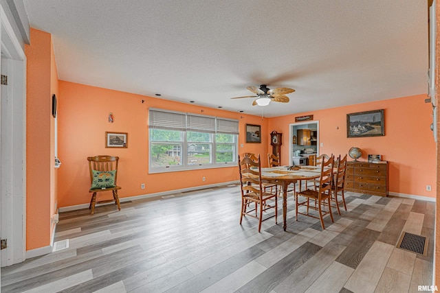 327 Elm Ln, Petersburg, IL 62675 - photo 9