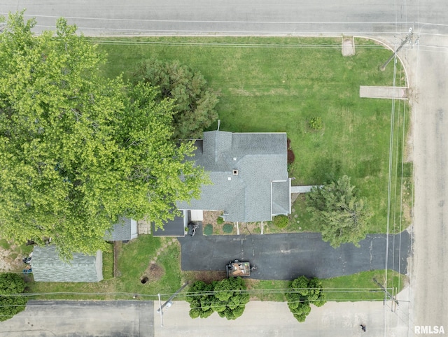 306 N Jefferson St, Abingdon, IL 61410 - aerial view of property and surrounding area