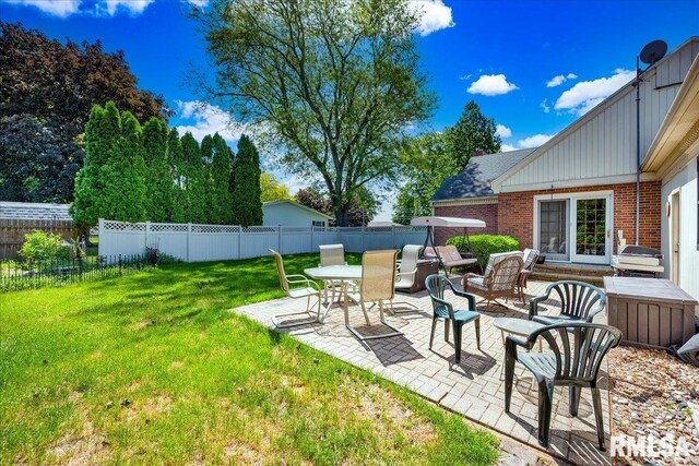 555 Kenwick Dr, Galesburg, IL 61401 - photo 5