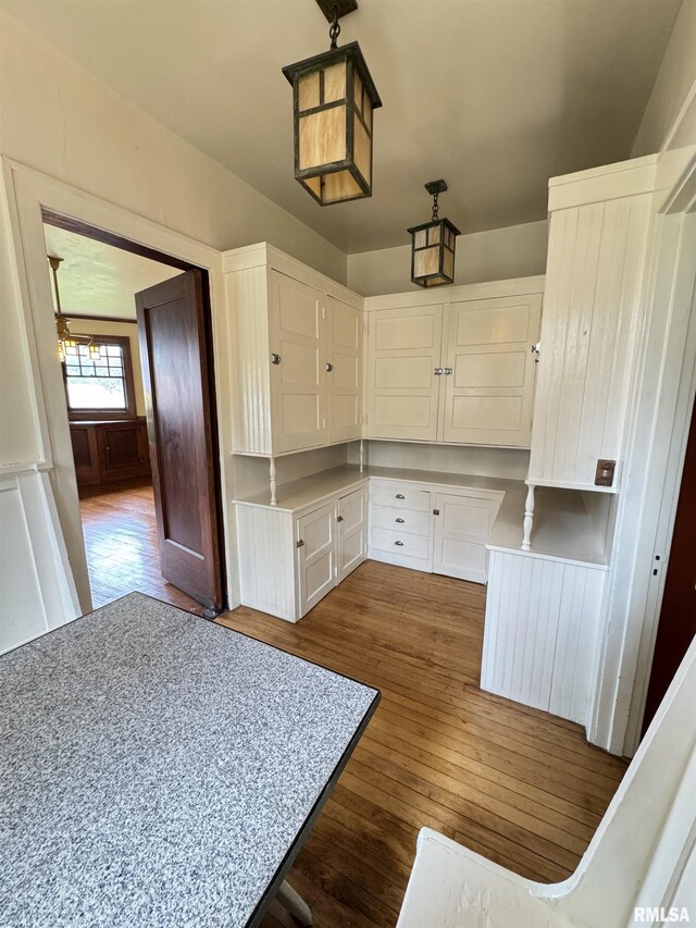 387 N Kellogg St, Galesburg, IL 61401 - photo 27