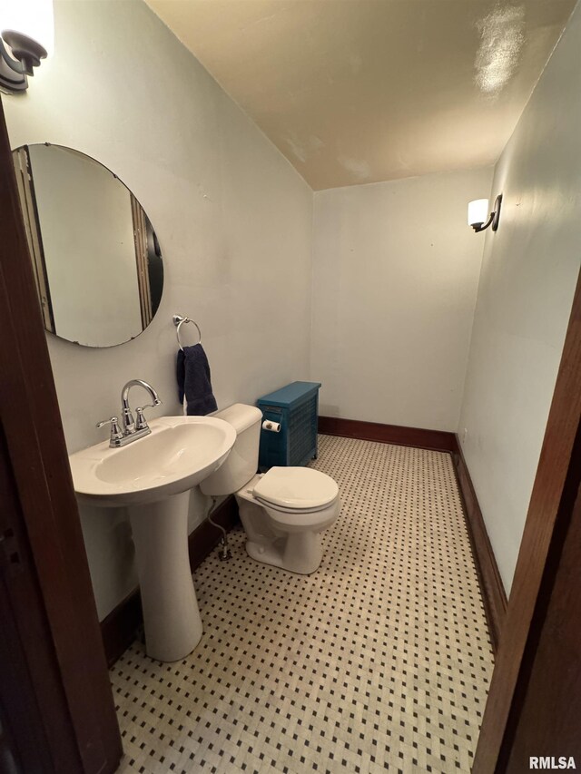 387 N Kellogg St, Galesburg, IL 61401 - photo 35