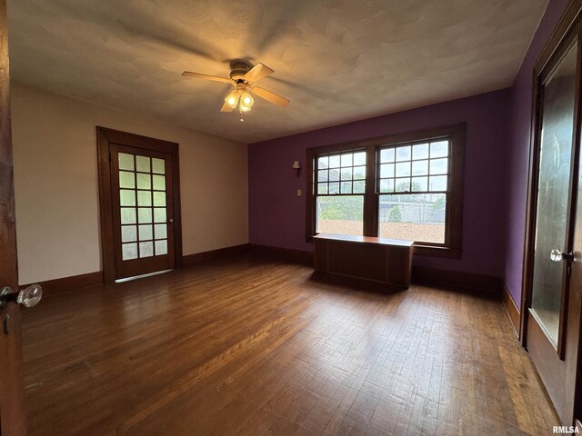 387 N Kellogg St, Galesburg, IL 61401 - photo 47