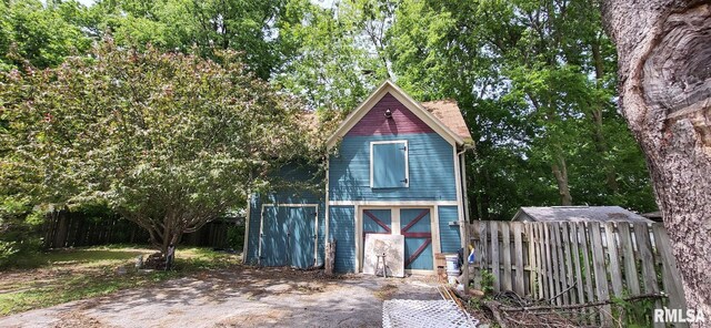 1262 N Broad St, Galesburg, IL 61401 - view of shed