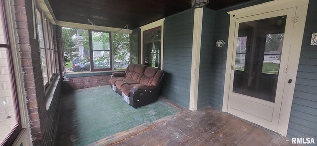 1262 N Broad St, Galesburg, IL 61401 - view of sunroom / solarium