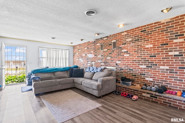 2504 E Laurel St, Springfield, IL 62702 - photo 4