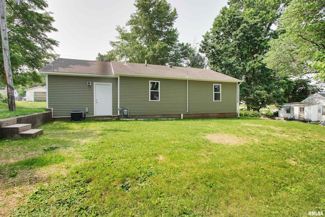 216 E Benson St, Pittsfield, IL 62363 - photo 23