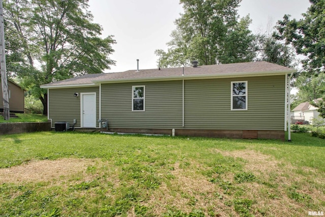 216 E Benson St, Pittsfield, IL 62363 - photo 24