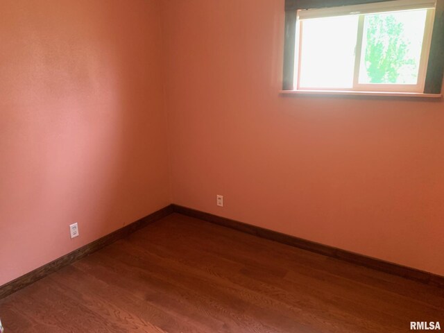 27425 Quarton Rd, Palmyra, IL 62674 - photo 12