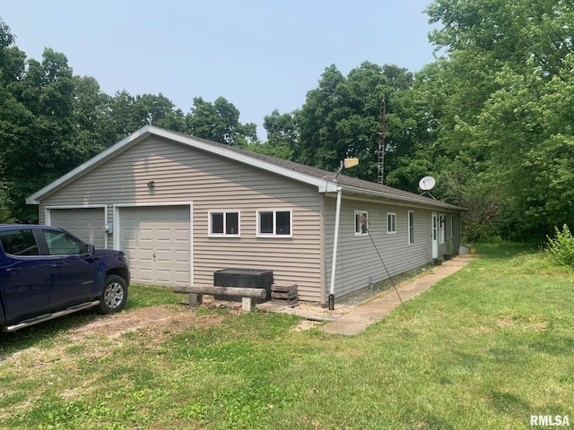 27425 Quarton Rd, Palmyra, IL 62674 - photo 3