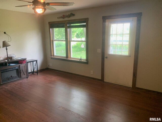 27425 Quarton Rd, Palmyra, IL 62674 - photo 8