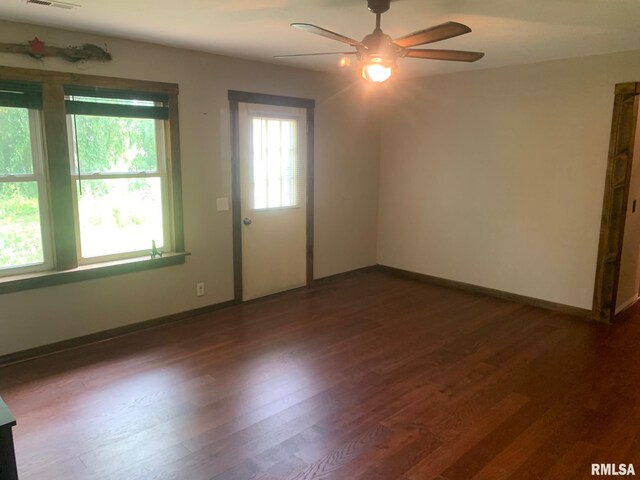 27425 Quarton Rd, Palmyra, IL 62674 - photo 9