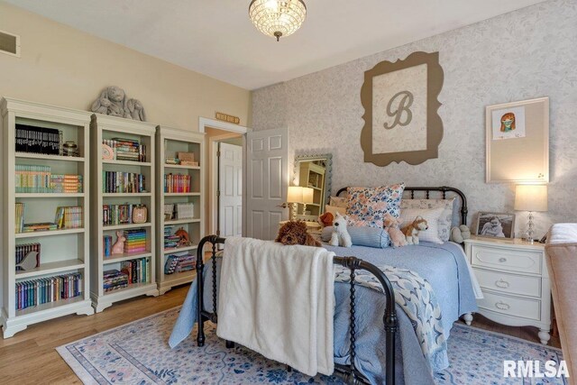 33 Vista Rdg, Petersburg, IL 62675 - bedroom featuring wallpapered walls and wood finished floors