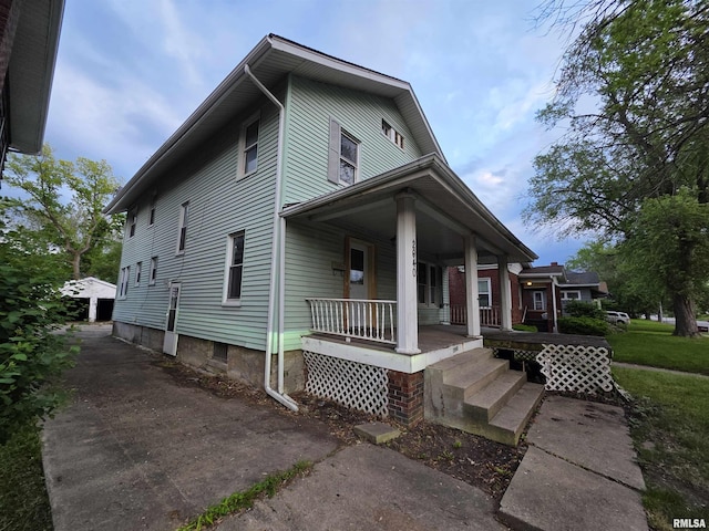 2040 S 5th St, Springfield, IL 62703 - view of front of house featuring a porch
