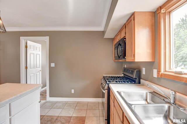 909 E Ash St, Taylorville, IL 62568 - photo 11