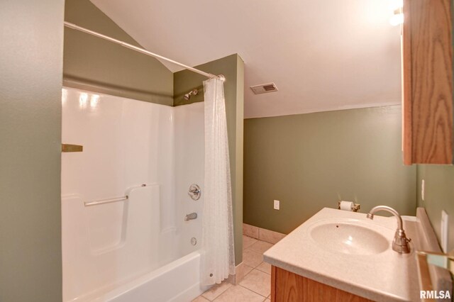 909 E Ash St, Taylorville, IL 62568 - photo 32