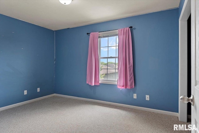 4108 Newtonmore Dr, Springfield, IL 62712 - carpeted empty room with baseboards