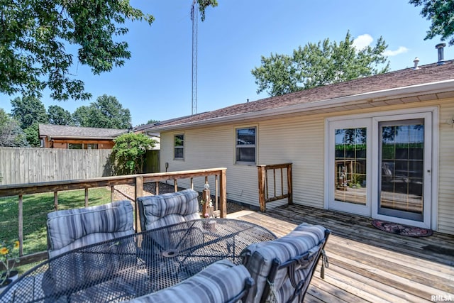 909 E Heights Ave, Taylorville, IL 62568 - wooden deck featuring outdoor dining area