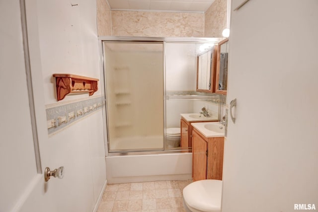 128 Macarthur Blvd, Pana, IL 62557 - full bathroom featuring toilet, vanity, and combined bath / shower with glass door