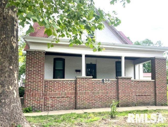 930 N 8th St, Springfield, IL 62702 - photo 2