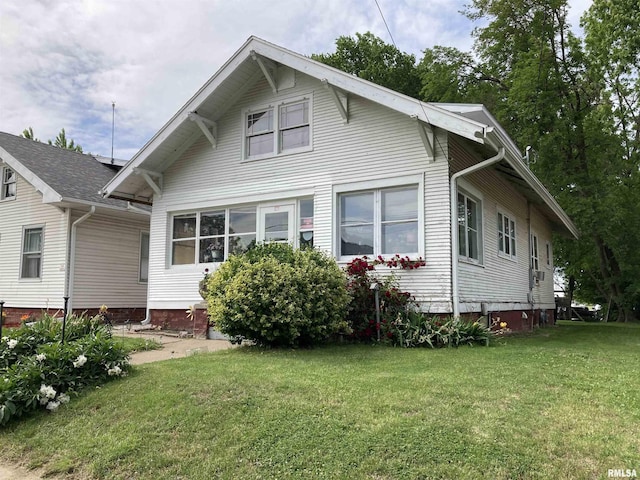 763 Mulberry St, Galesburg, IL 61401 - photo 1