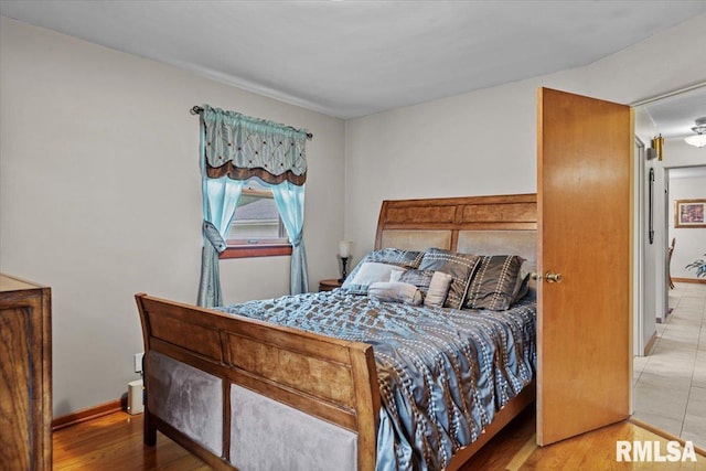 2054 Cambridge Rd, Springfield, IL 62704 - bedroom with baseboards and wood finished floors
