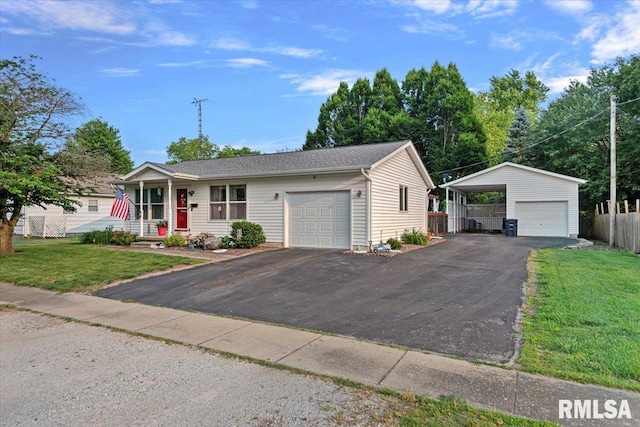 122 W Chapin St, Litchfield, IL 62056 - ranch-style house with driveway