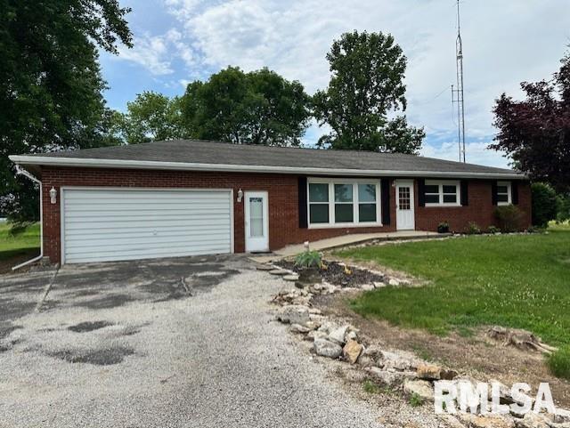 279 Athensville Rd, Roodhouse, IL 62082 - photo 2