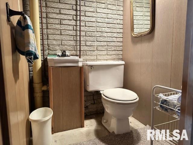 279 Athensville Rd, Roodhouse, IL 62082 - photo 23