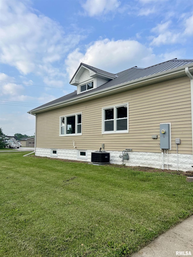111 W Prairie St, Camp Point, IL 62320 - photo 3