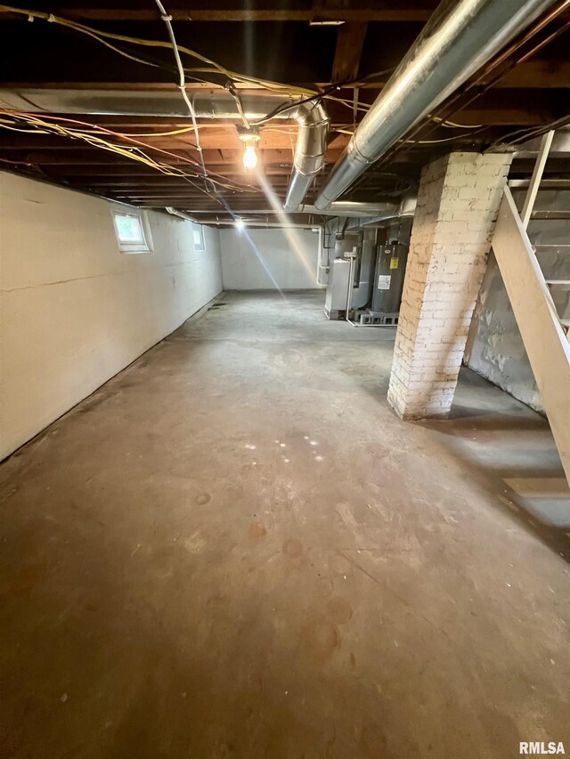 111 W Prairie St, Camp Point, IL 62320 - photo 21