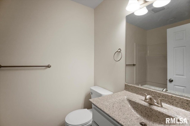 3024 Allis St, Springfield, IL 62703 - bathroom with toilet and vanity