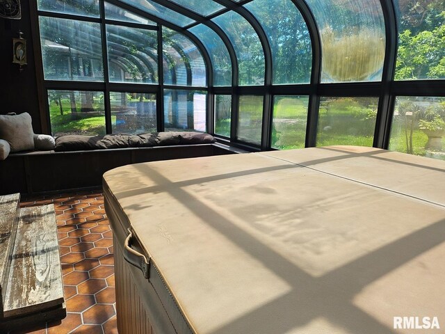 12862 Winnebago Dr, Plainview, IL 62685 - view of sunroom
