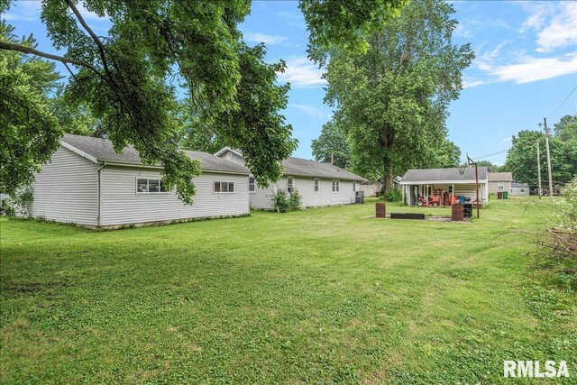 409 Maple Pl, Kincaid, IL 62540 - photo 21