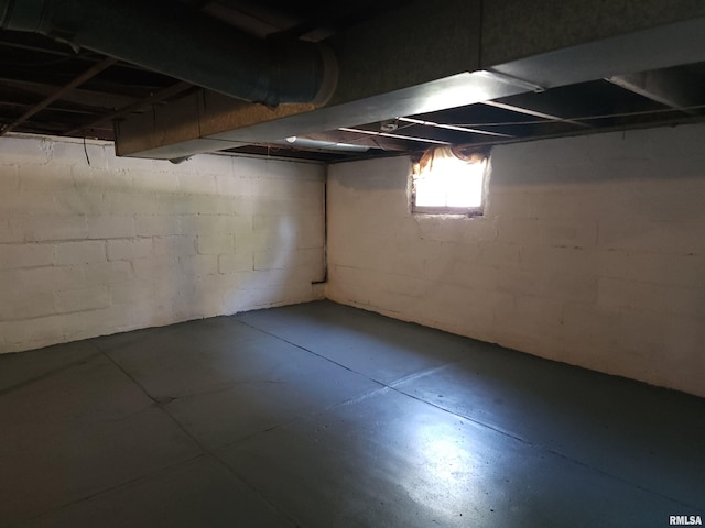 2240 Holmes Ave, Springfield, IL 62704 - view of basement