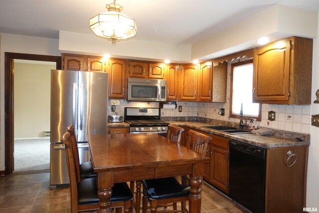 941 E Knox St, Galesburg, IL 61401 - photo 19