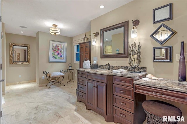 9 Windfall Ln, Cantrall, IL 62625 - full bath featuring vanity and a bath
