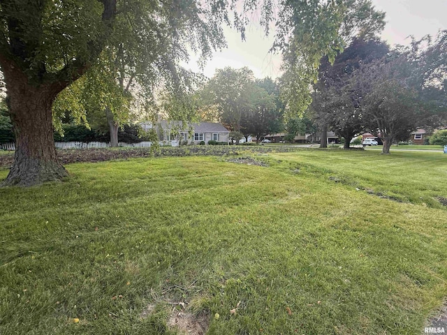 301 Casson St, Williamsville, IL 62693
