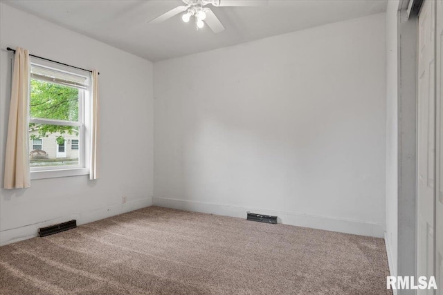 402 Linkins Ave, Tovey, IL 62570 - carpeted empty room with a ceiling fan