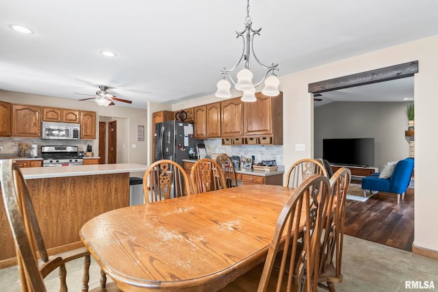 5313 Jaeger Dr, Springfield, IL 62711 - dining area with a ceiling fan and recessed lighting